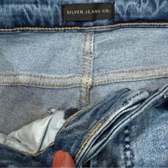 Silver Jeans Blue Jeans - Picture 4 of 5